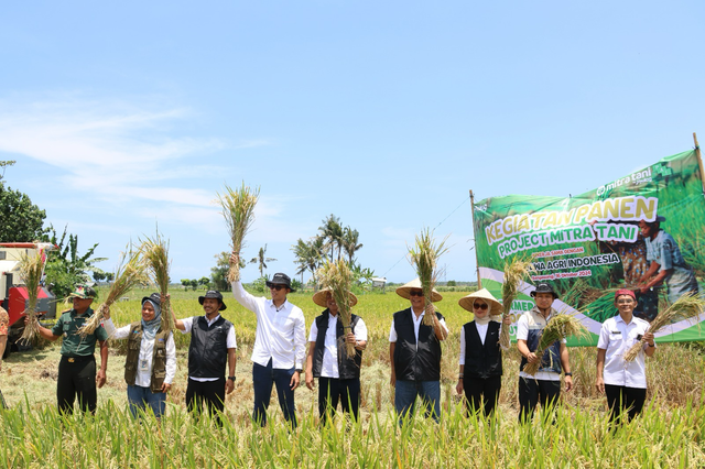 Serap Panen di Banyuwangi, Wujud Konsistensi Program Mitra Tani Perum Bulog